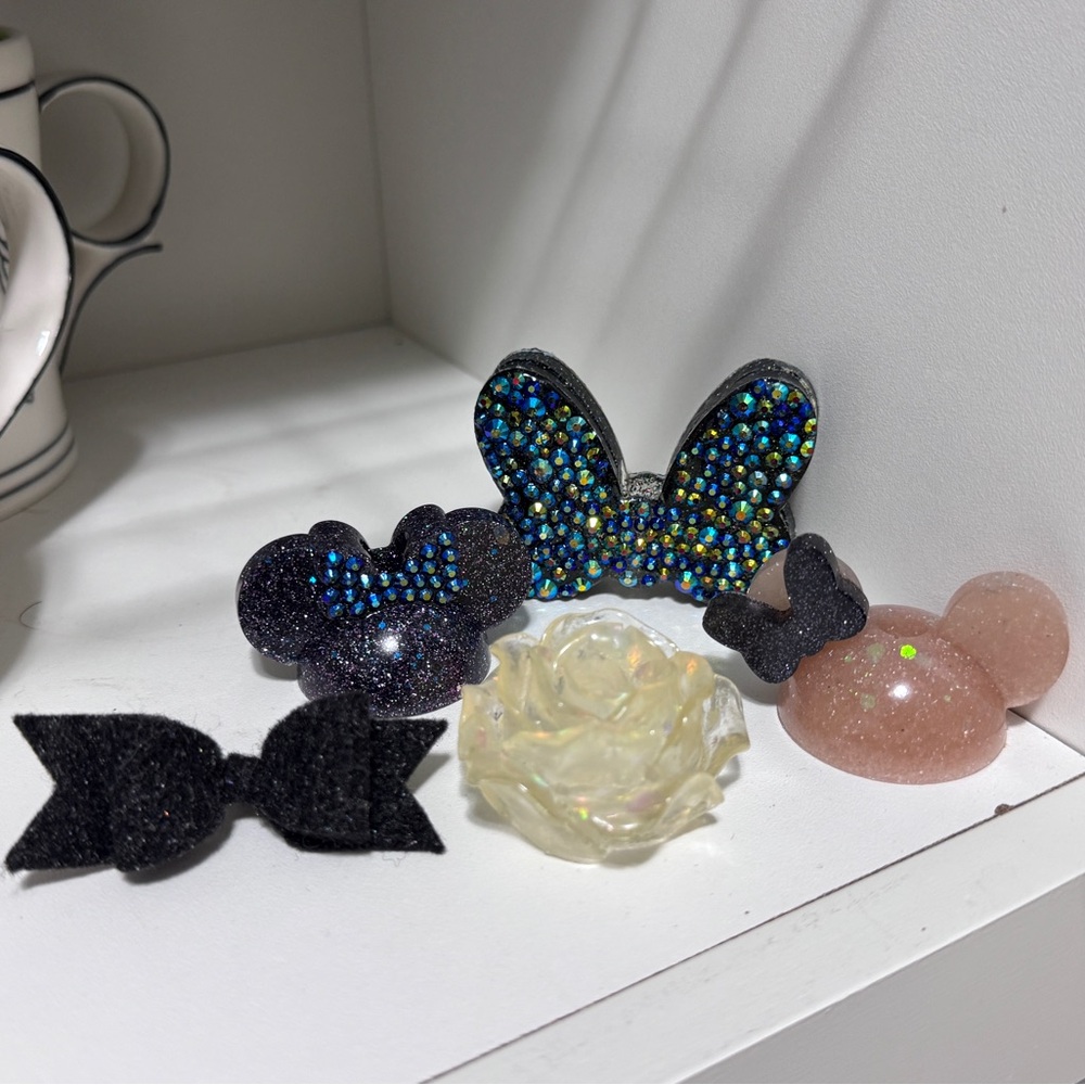 ✨ Straw Toppers (4 x Resin Glitter + 1 x Black Felt)